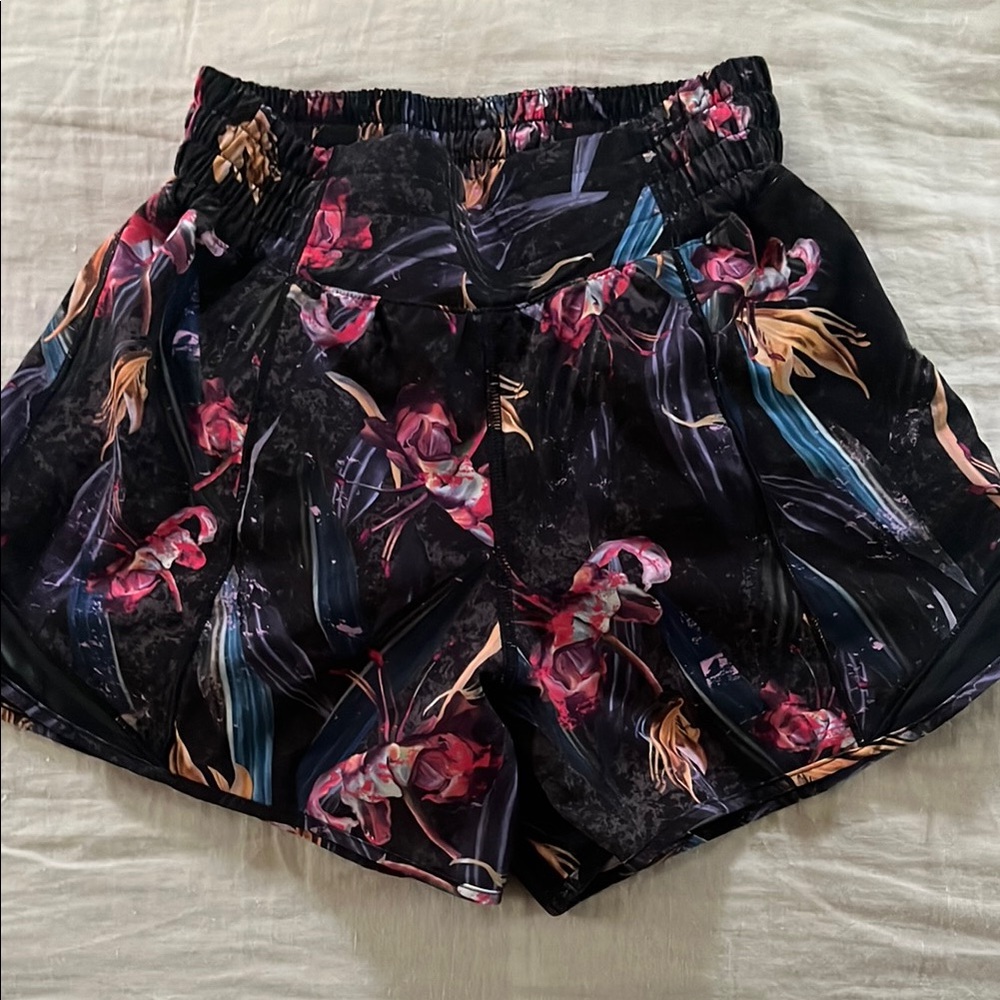 Lululemon Athletica Black and Pink Athletic Shorts, fully lined